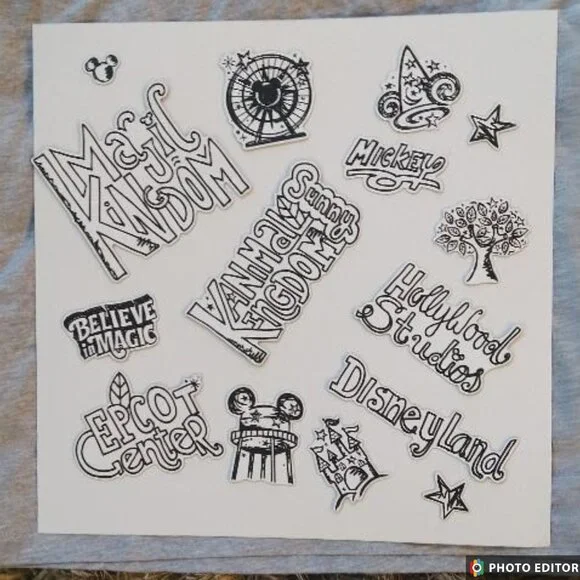 HTF/NEW W/TAG DISNEY CRUISE LINE POCKET T-SHIRT W/DOOR OR REFRIGERATOR MAGNETS - Picture 3 of 3